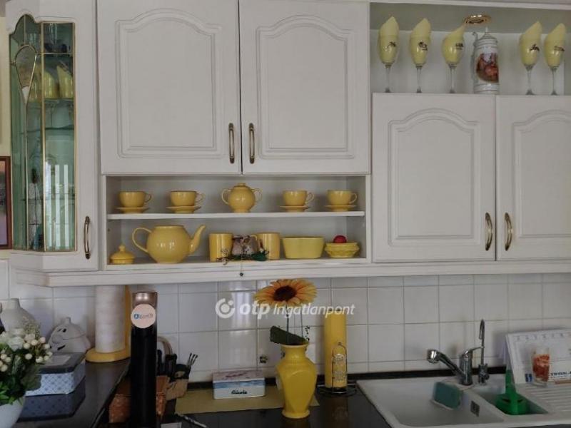 Eladó családi ház Bocskaikert