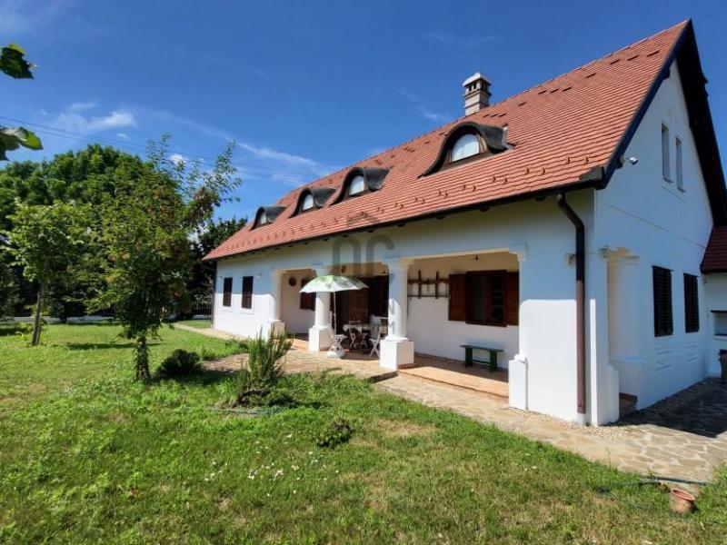 Eladó családi ház Kiskunlacháza