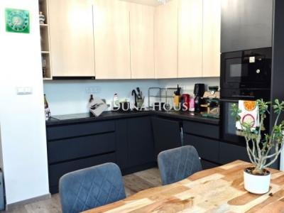 Eladó lakás Vámosszabadi