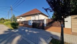 Eladó családi ház Budapest