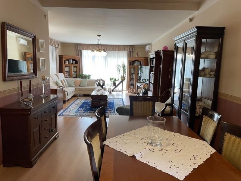 Eladó családi ház Gödöllő