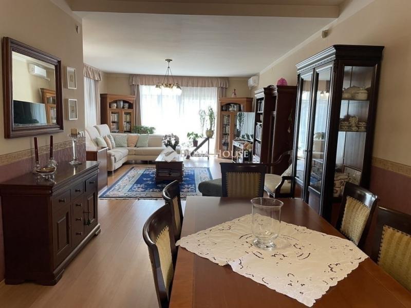 Eladó családi ház Gödöllő