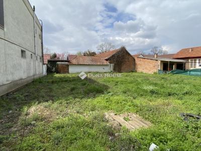 Eladó lakóövezeti telek Békéscsaba