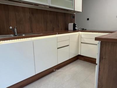 Eladó lakás Komló