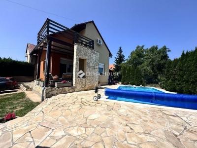 Eladó családi ház Pécs