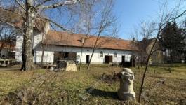 Eladó kastély Albertirsa