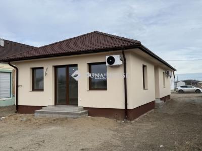 Eladó családi ház Kecskemét