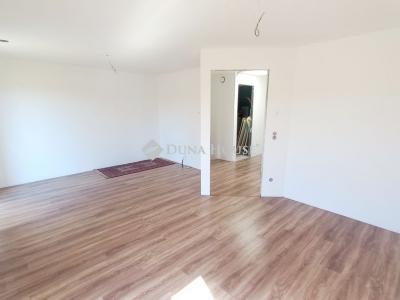 Eladó családi ház Ballószög