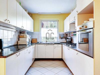 Eladó családi ház Százhalombatta