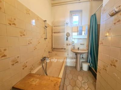 Eladó családi ház Budapest