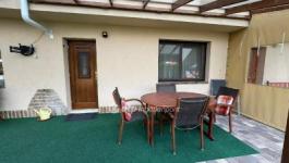 Eladó sorház Gyula