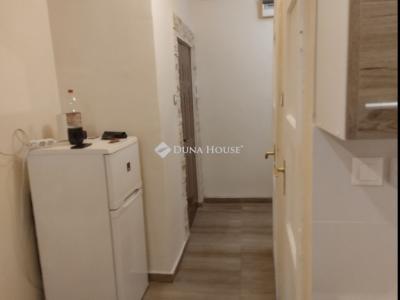 Eladó lakás Pécs