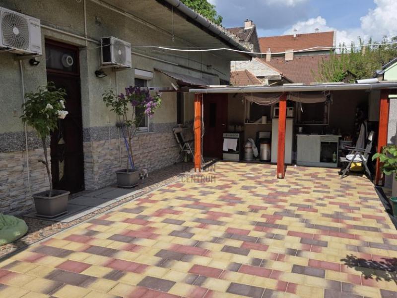 Eladó lakás Budapest