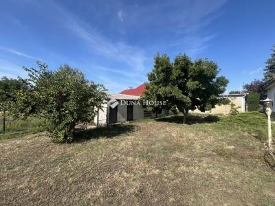 Eladó családi ház Albertirsa