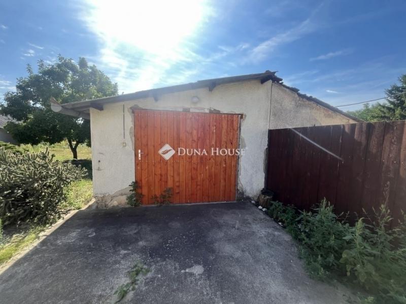 Eladó családi ház Albertirsa