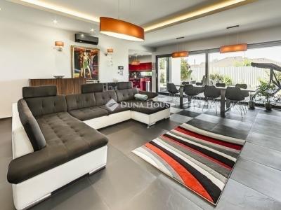 Eladó családi ház Dabas