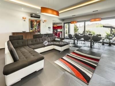 Eladó családi ház Dabas