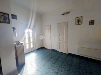 Eladó családi ház Budapest