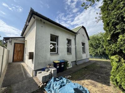 Eladó családi ház Budapest