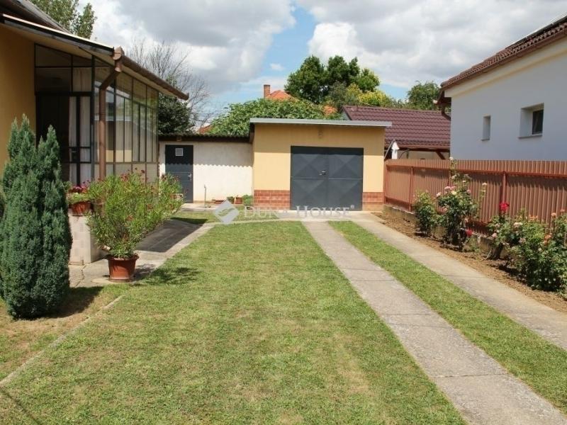 Eladó családi ház Siklós