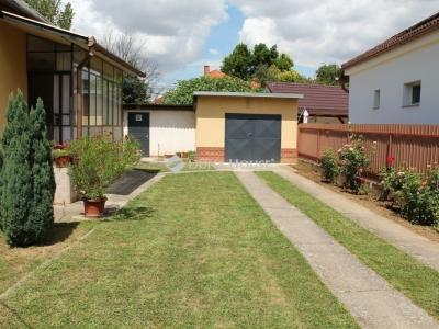 Eladó családi ház Siklós