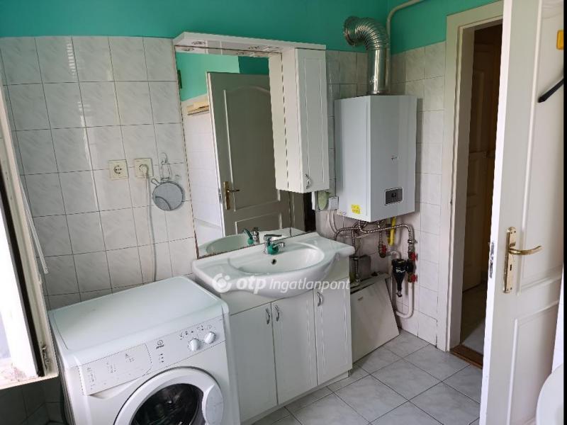 Eladó lakás Kecskemét