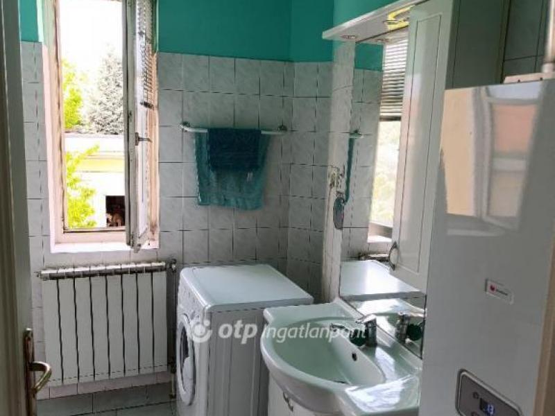 Eladó lakás Kecskemét