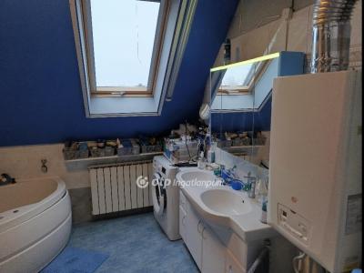 Eladó lakás Kecskemét