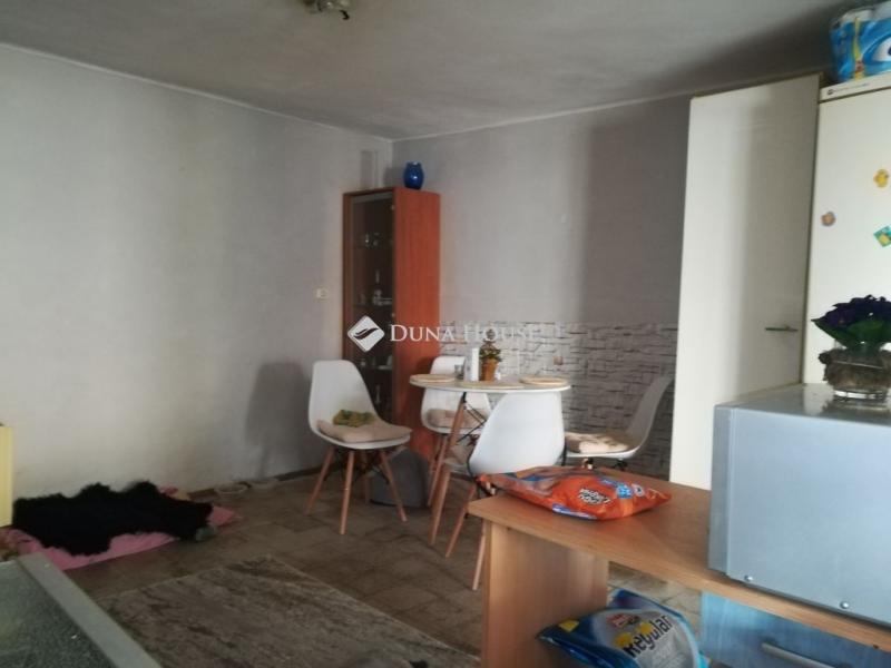 Eladó családi ház Pécs