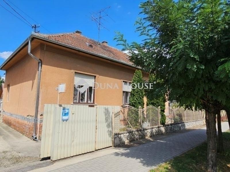 Eladó családi ház Pilis