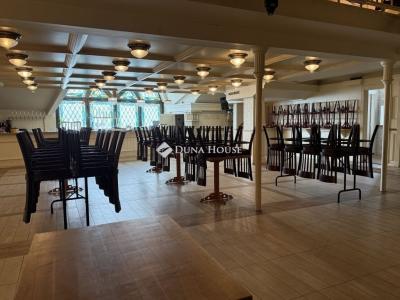 Eladó utcai bejáratú üzlethelység Budapest