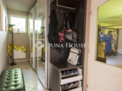 Eladó családi ház Csömör