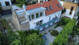 Eladó családi ház Szentendre