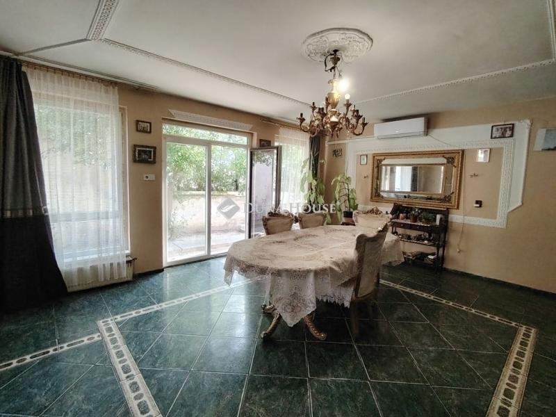 Eladó családi ház Budapest