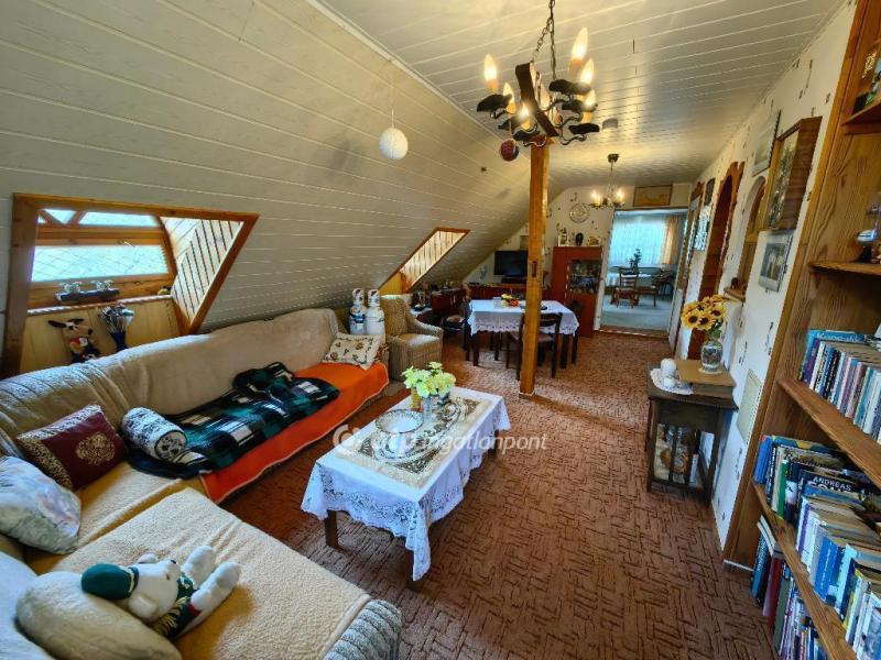 Eladó családi ház Kunmadaras