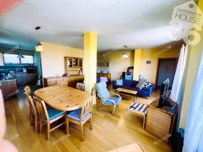 Eladó lakás Szekszárd