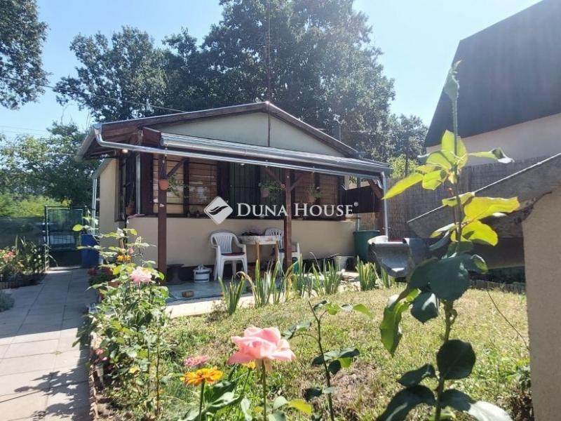 Eladó nyaraló Tatabánya