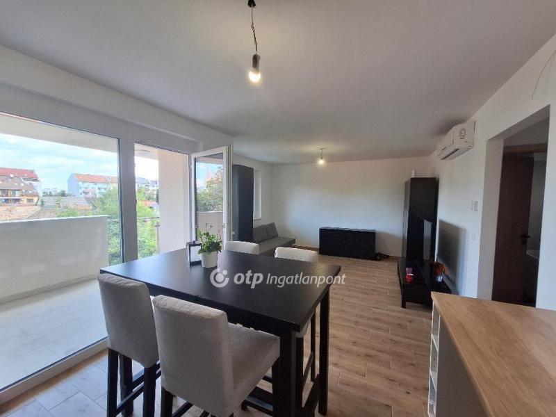 Eladó lakás Budapest