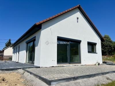 Eladó családi ház Pécs