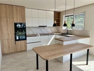 Eladó családi ház Pécs