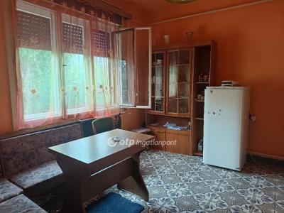 Eladó családi ház Kaba