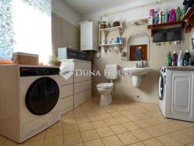 Eladó családi ház Albertirsa