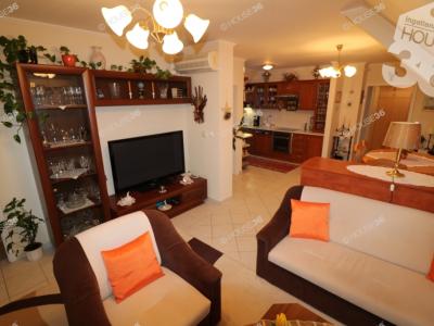 Eladó lakás Kecskemét