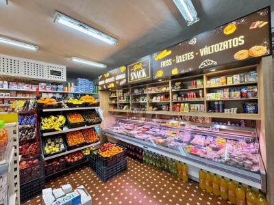 Eladó utcai bejáratú üzlethelység Budapest