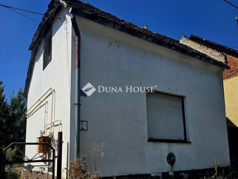 Eladó családi ház Pécs