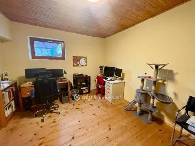 Eladó családi ház Szigetszentmiklós