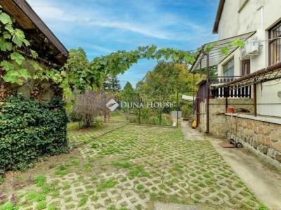 Eladó családi ház Budapest