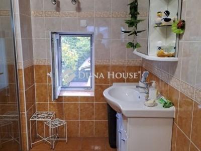 Eladó családi ház Budapest