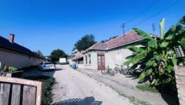 Eladó családi ház Előszállás