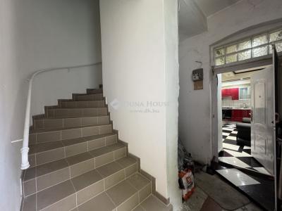 Eladó családi ház Budapest